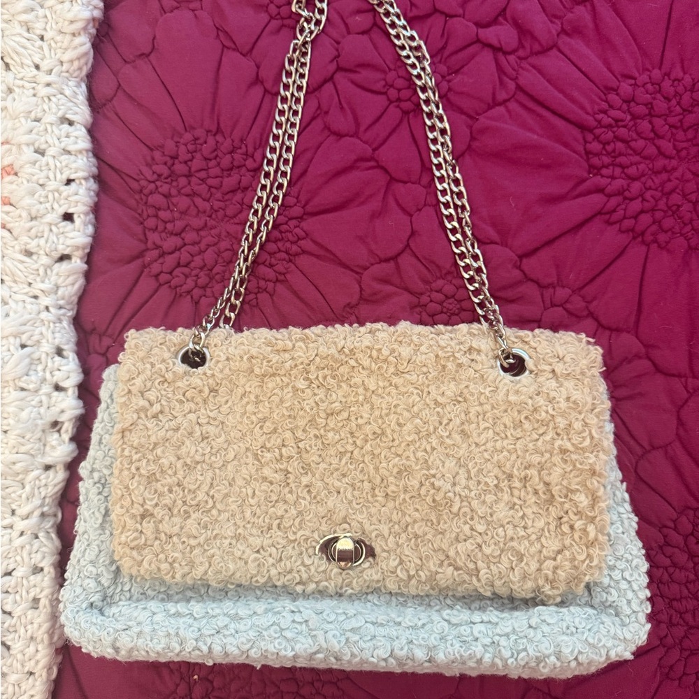 Chic Blue and Tan Chain Teddy Bear material Shoulder Bag